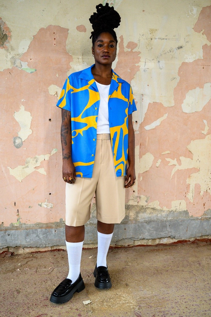 Pangolin Print Blue Cuban Collar - Image 2