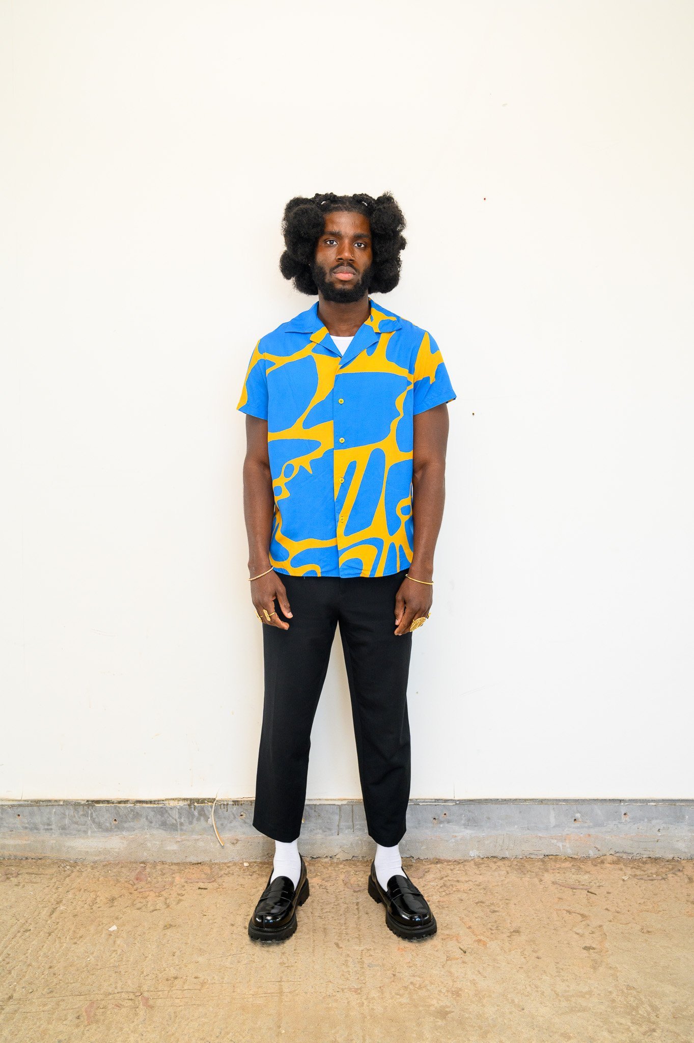 Pangolin Print Blue Cuban Collar - Image 3